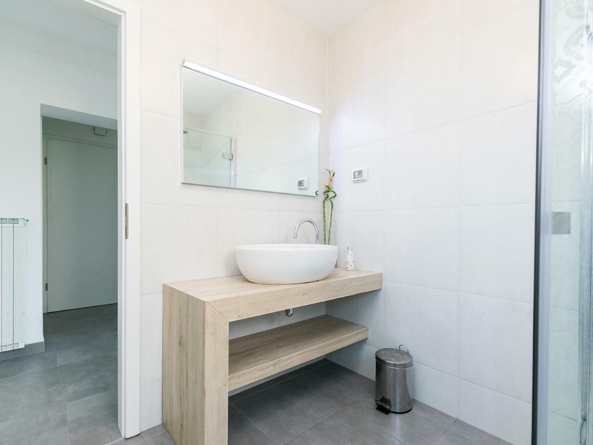 Oliver Art Apartment Πόρετς Εξωτερικό φωτογραφία